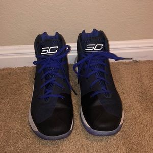 black and purple curry 3zero’s